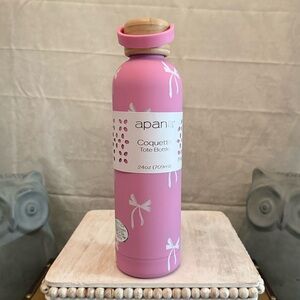 Apana Coquette Tote Bottle